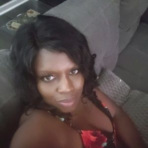 Meet your Posher, Lolita